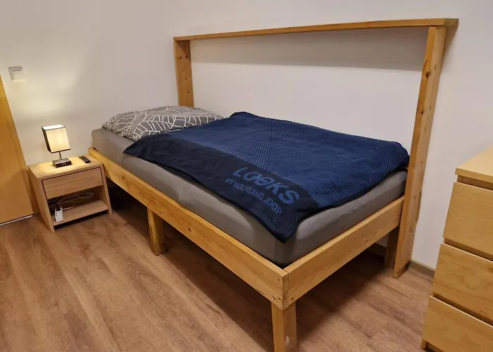 Einzelzimmer In Ruhiger Lage --- Check-in Mit Schluesselkasten Séjour chez l'habitant