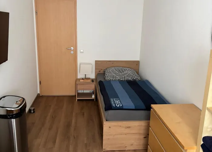 Einzelzimmer In Ruhiger Lage --- Check-in Mit Schlüsselkasten Privatunterkunft